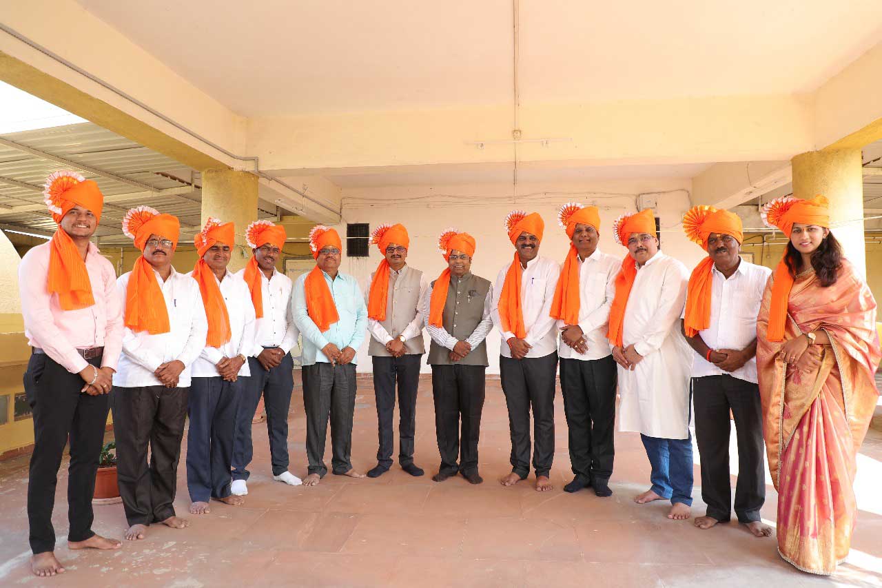 विश्वस्त पदग्रहण